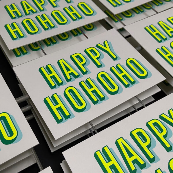 Gezeefdrukte kerstkaart HAPPY HOHOHO