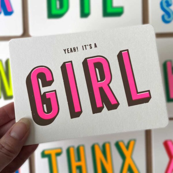 Zeefdruk wenskaart YEAH! IT'S A GIRL