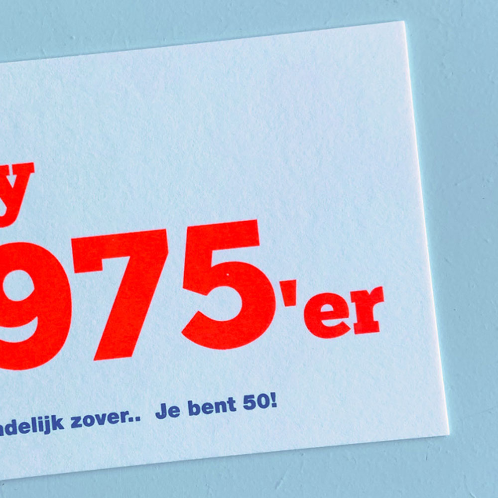 Gezeefdrukte wenskaart HEY 1975'ER